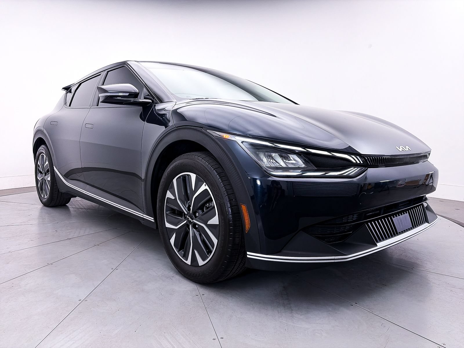 Certified 2024 Kia EV6 Light RWD image 11