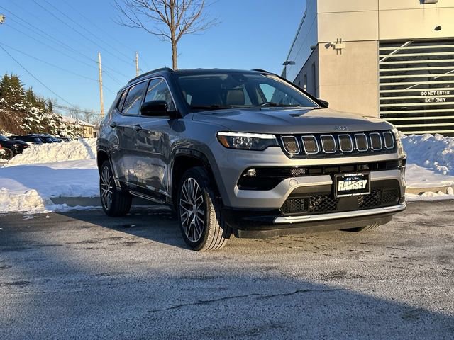 Certified 2022 Jeep Compass Limited w/ Elite Group image 1