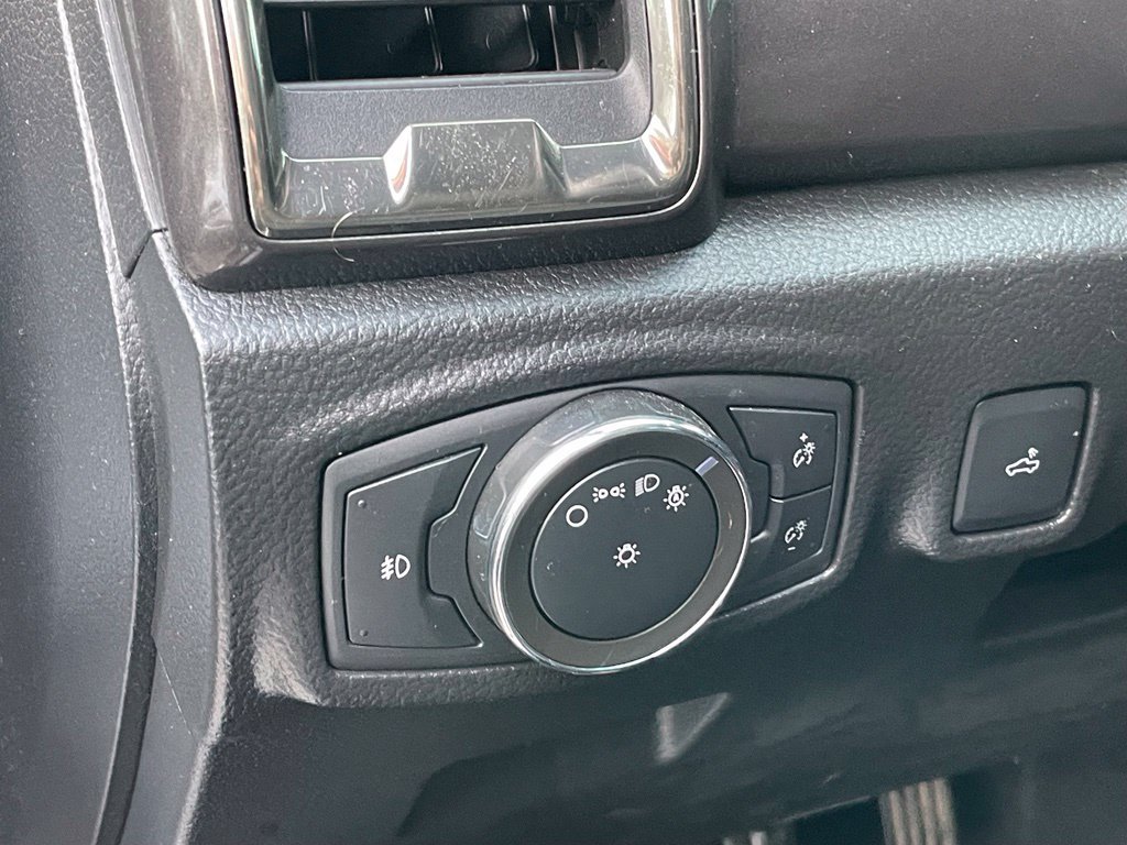 Used 2021 Ford Ranger Lariat w/ Equipment Group 501A High RWD image 5
