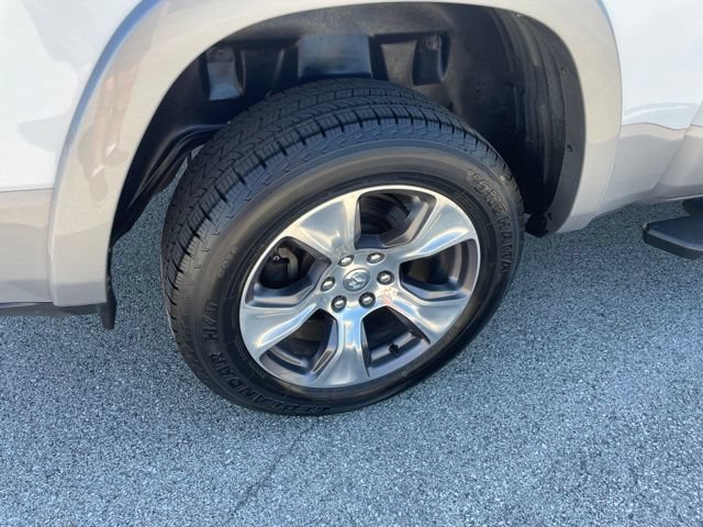 Used 2020 RAM 1500 Laramie AWD/4WD image 20