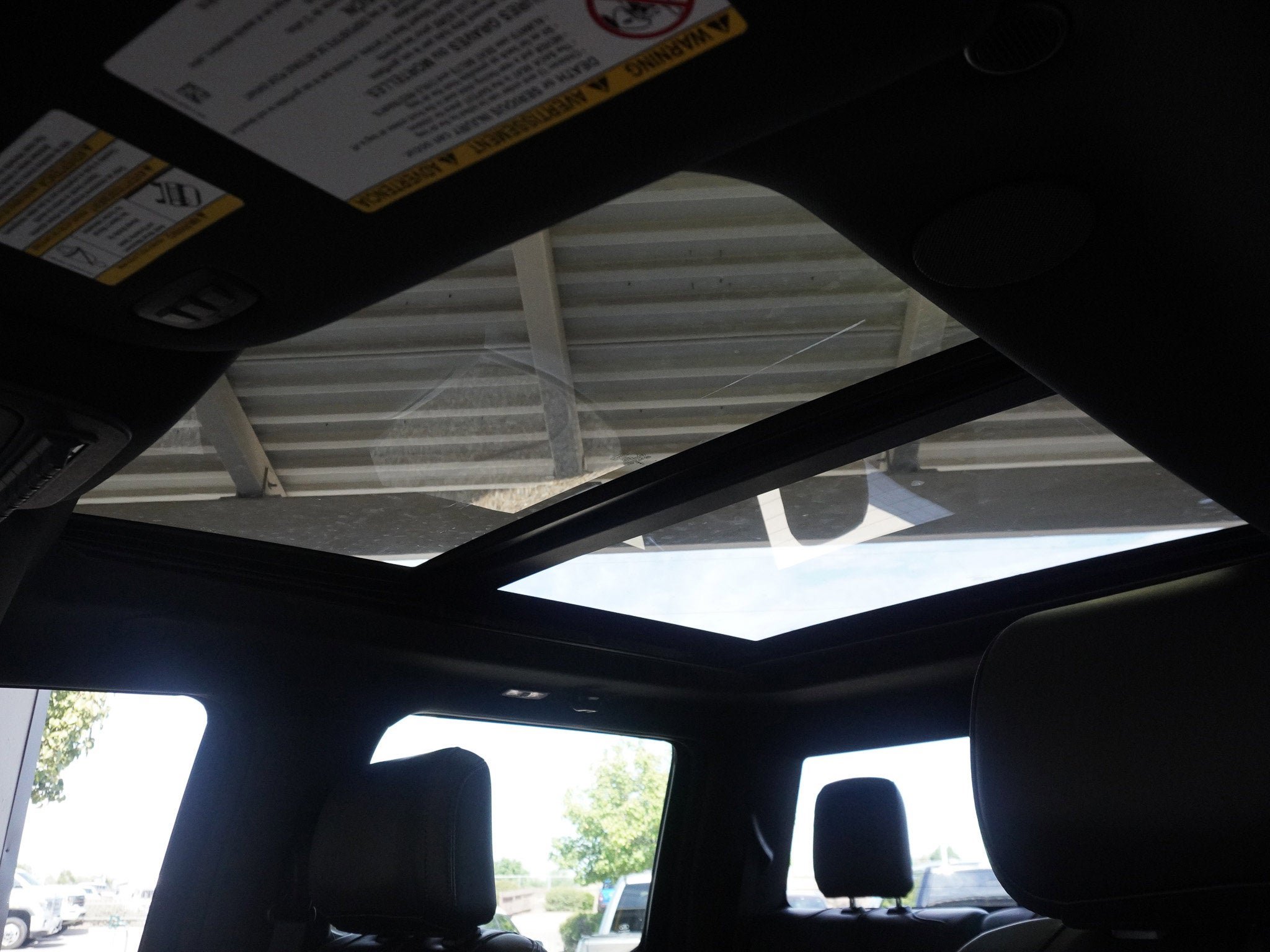 Used 2025 Ford F450 Platinum image 35