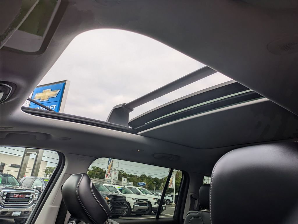 Used 2022 Jeep Grand Cherokee L Limited image 19