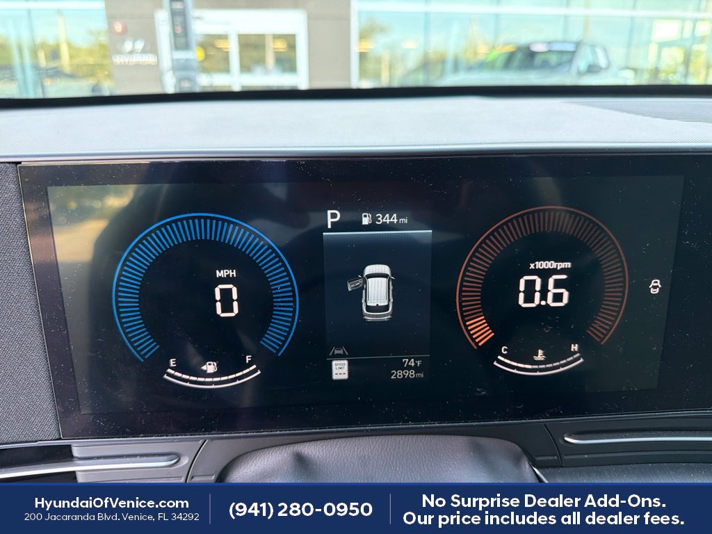 Used 2025 Hyundai Kona SEL FWD image 4