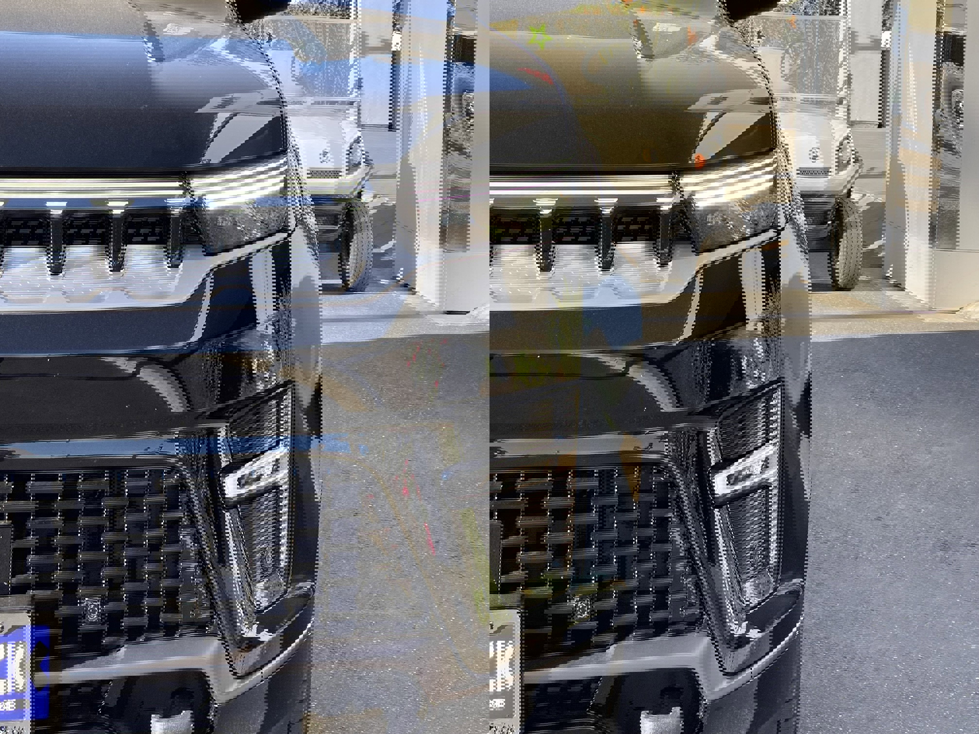 New 2026 Jeep Grand Wagoneer L 4WD w/ HD Trailer Tow Package image 8