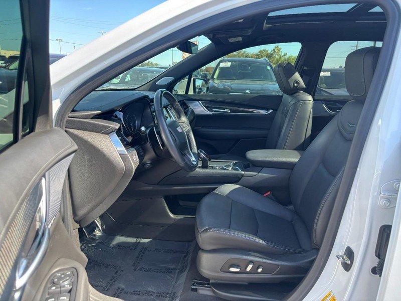 Used 2024 Cadillac XT6 Sport AWD/4WD image 8