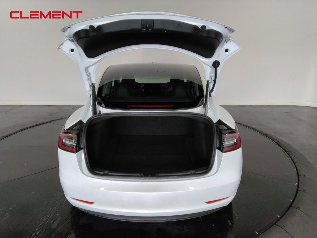 Used 2023 Tesla Model 3 Standard Range image 8