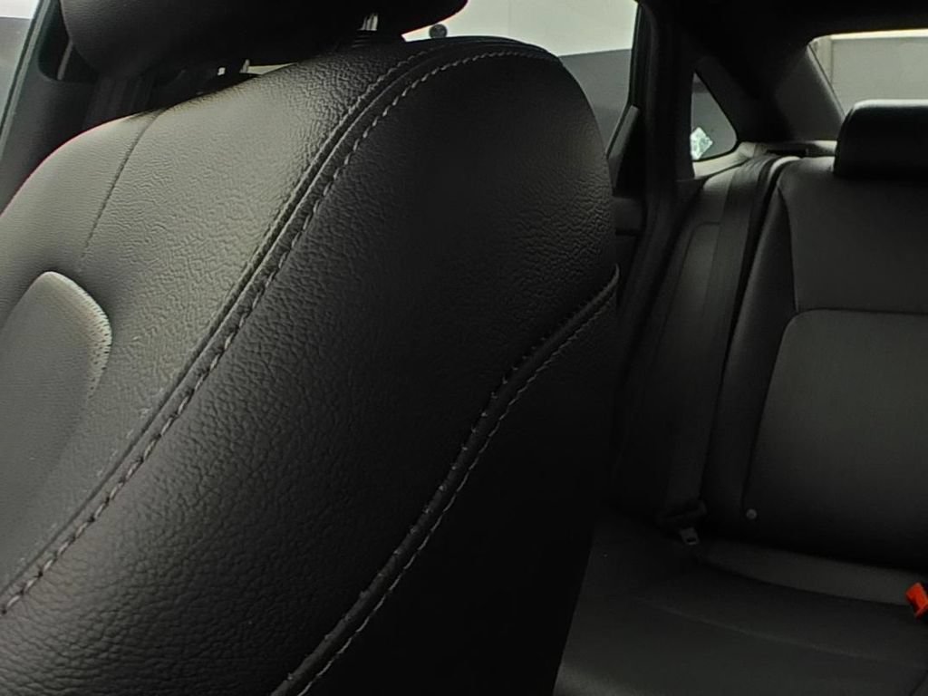 Used 2025 Honda Civic Sport Touring image 9