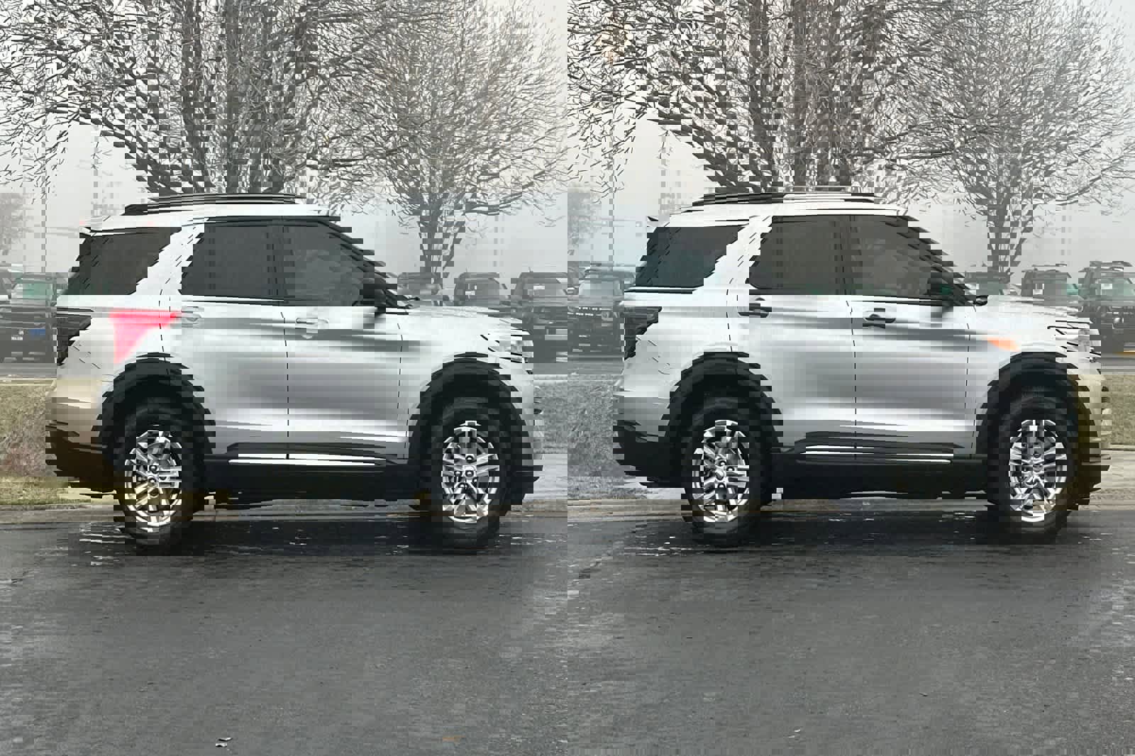 Certified 2021 Ford Explorer XLT w/ Class III Trailer Tow Package image 8