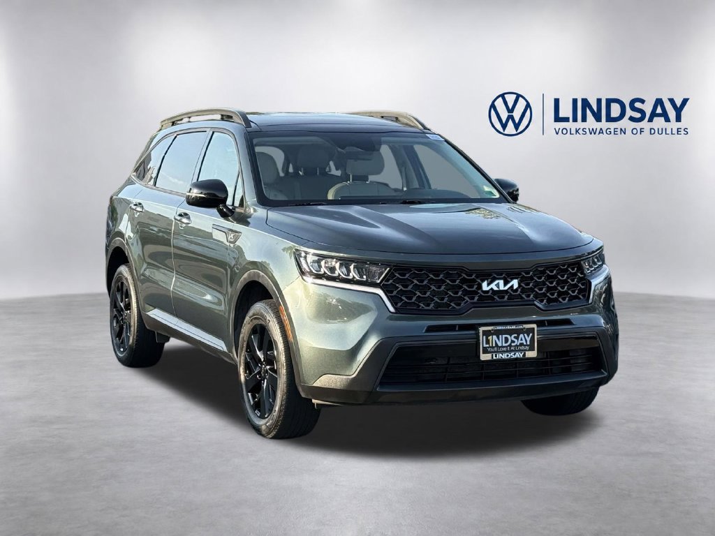 Used 2022 Kia Sorento S w/ Panoramic Sunroof Package