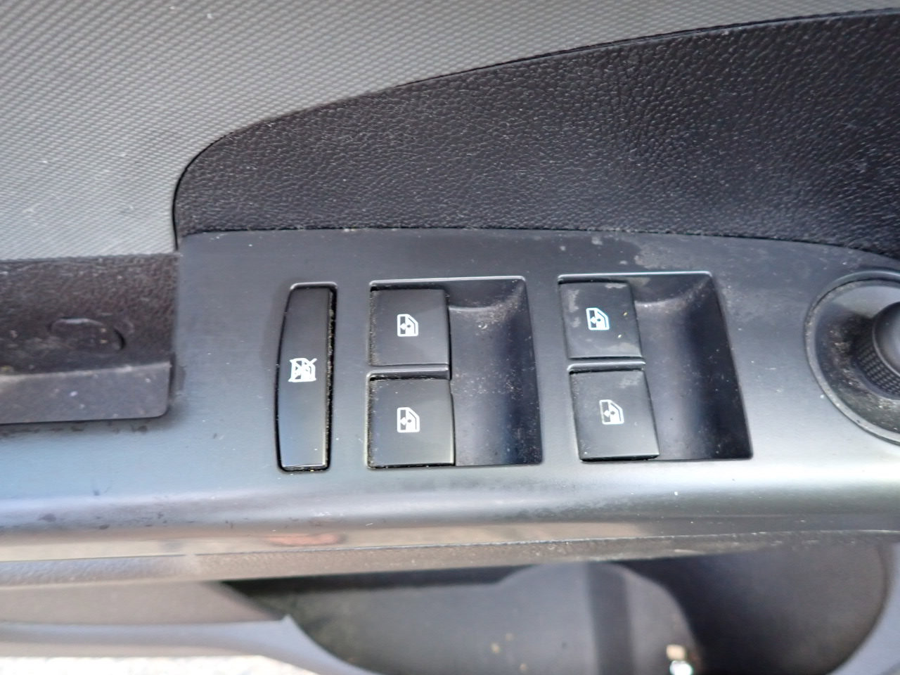 Used 2012 Chevrolet Sonic LT image 40