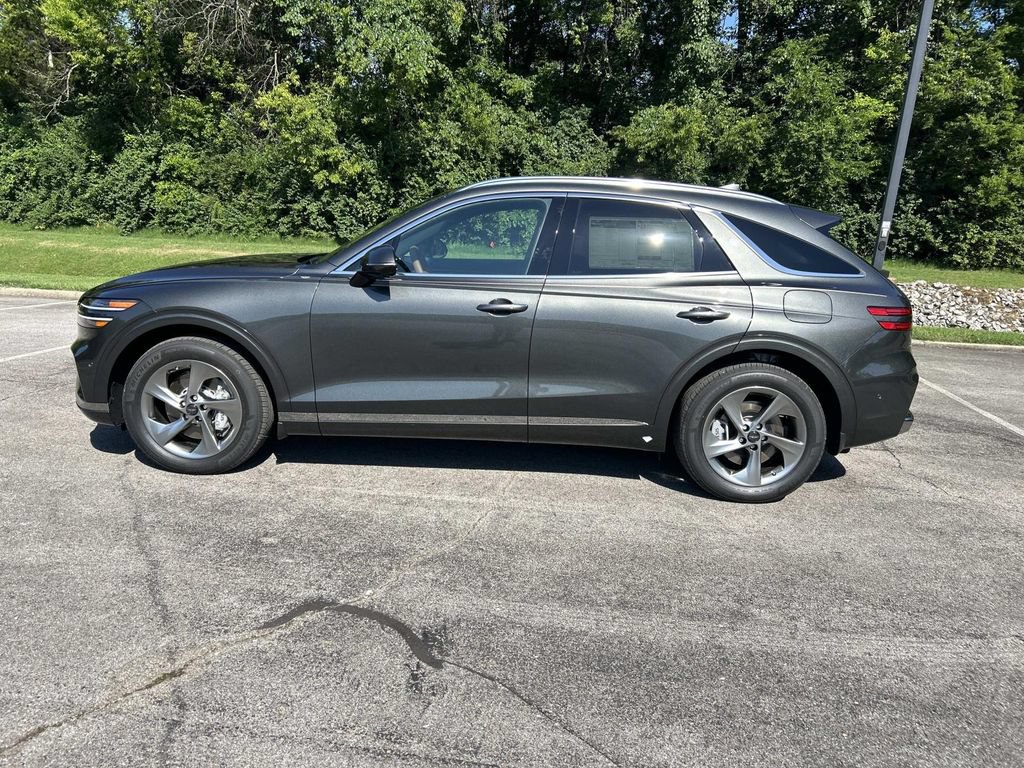 New 2026 Genesis GV70 2.5T Advanced w/ G1 Accessory Package AWD/4WD image 4