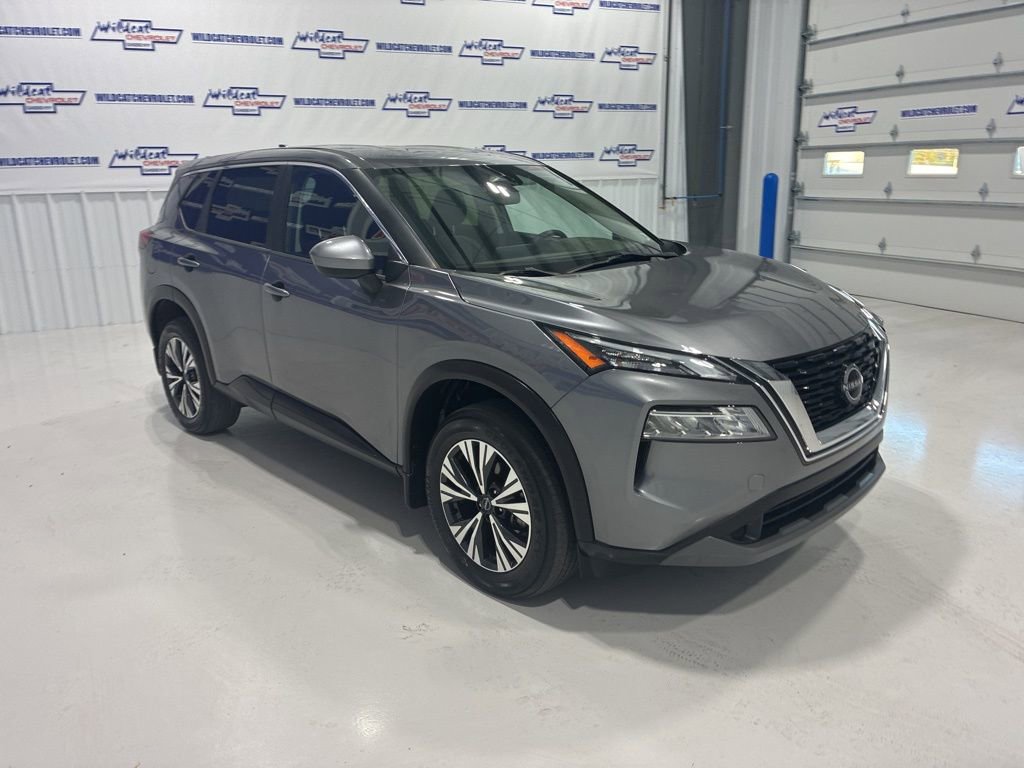 Used 2023 Nissan Rogue SV image 8