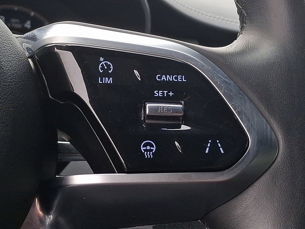 Certified 2022 Jaguar E-PACE 300 Sport AWD/4WD image 16