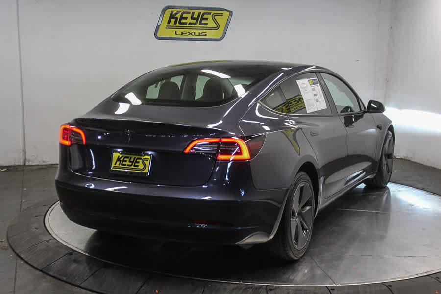 Used 2023 Tesla Model 3 Standard Range RWD image 4