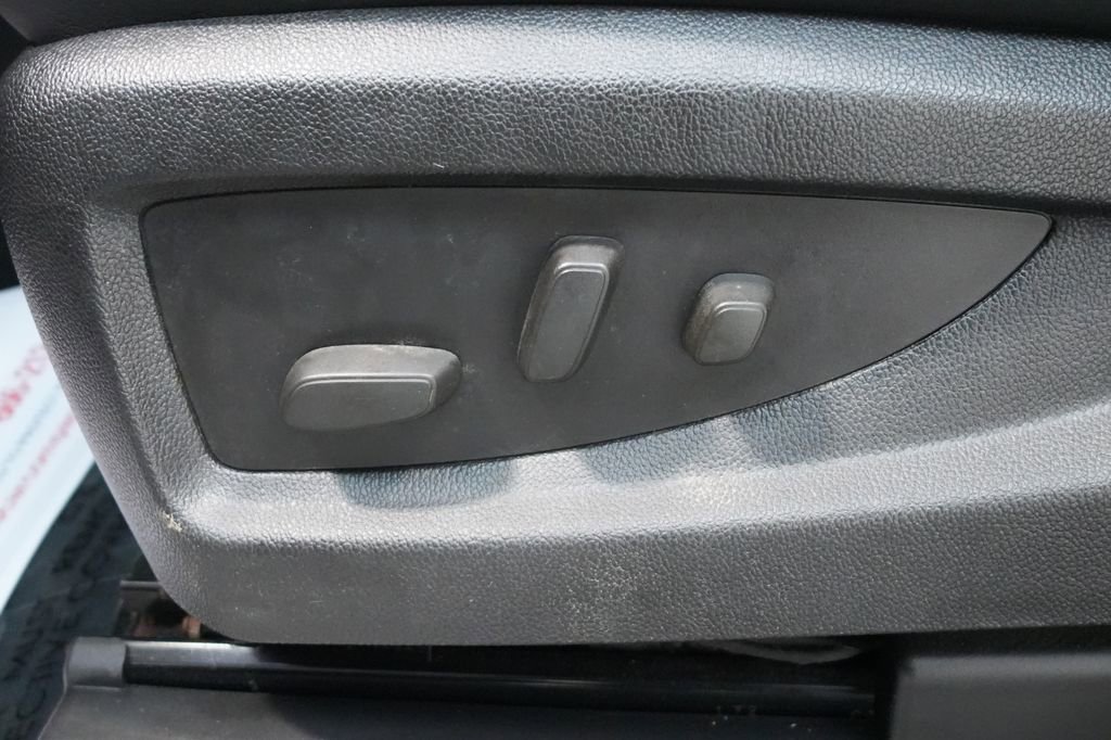 Used 2015 GMC Sierra 1500 Denali w/ Driver Alert Package image 17