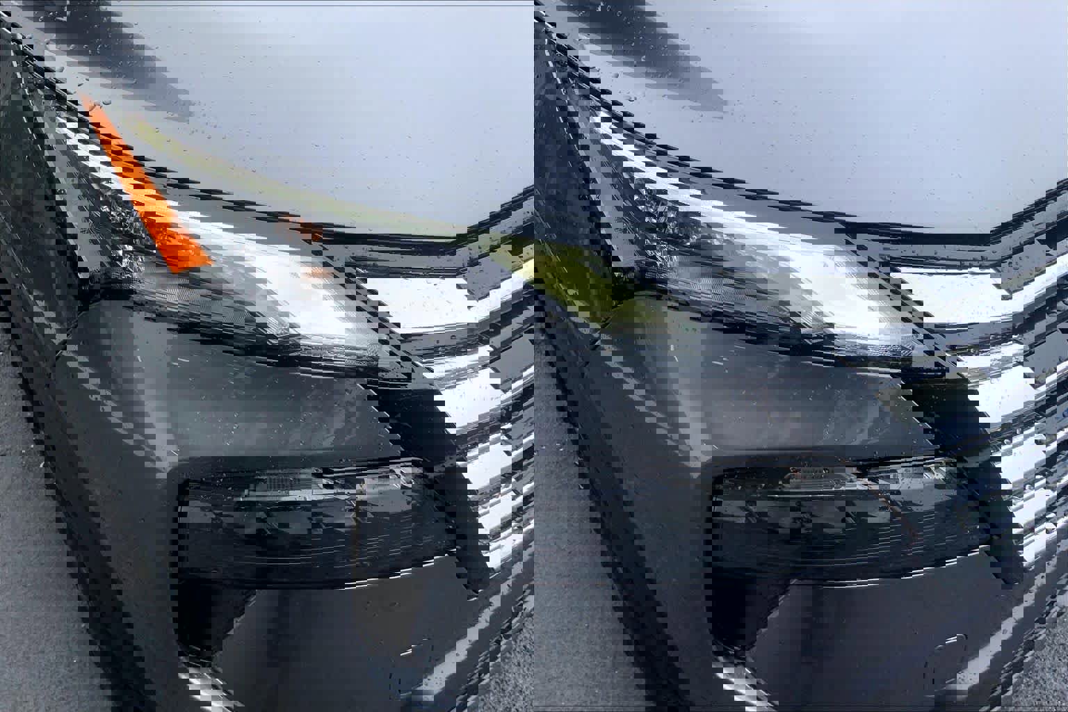 Used 2025 Nissan Rogue SV w/ SV Premium Package image 27