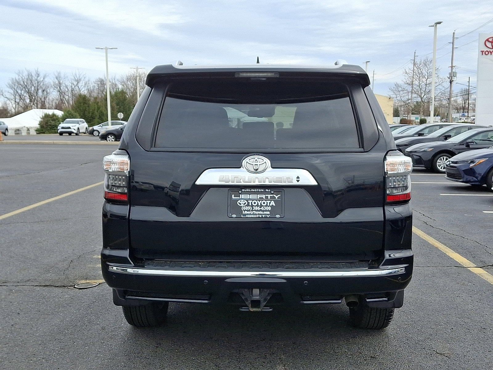 Used 2023 Toyota 4Runner Limited image 5