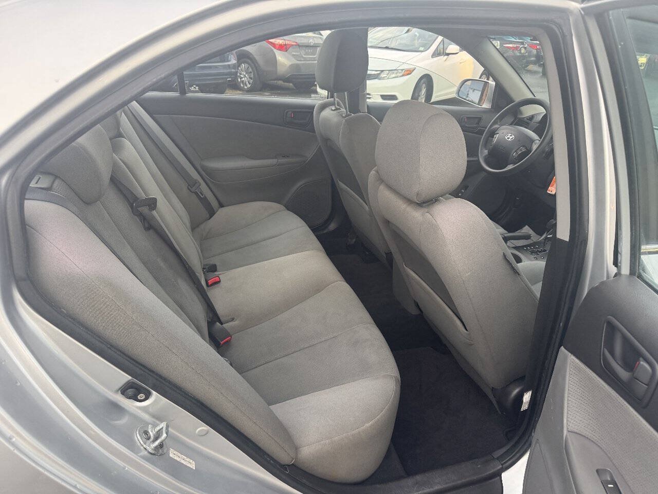 Used 2009 Hyundai Sonata GLS FWD image 15