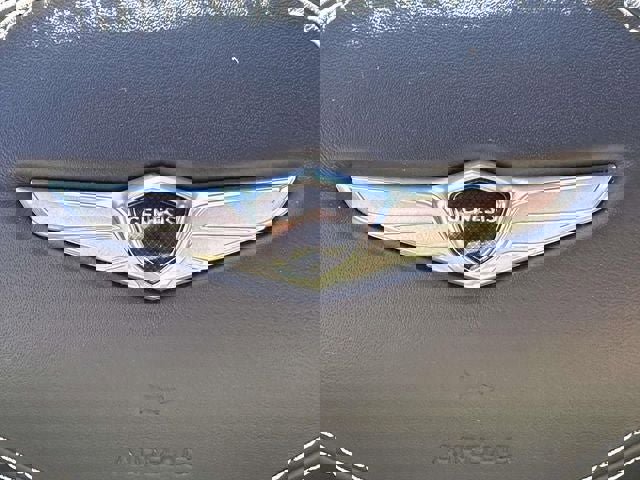 Used 2025 Genesis GV70 3.5T Sport w/ Sport Advanced Package image 33