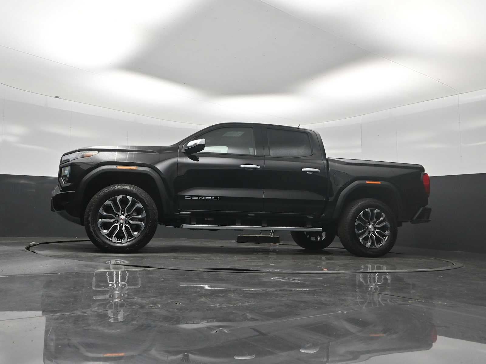 New 2026 GMC Canyon Denali AWD/4WD image 21