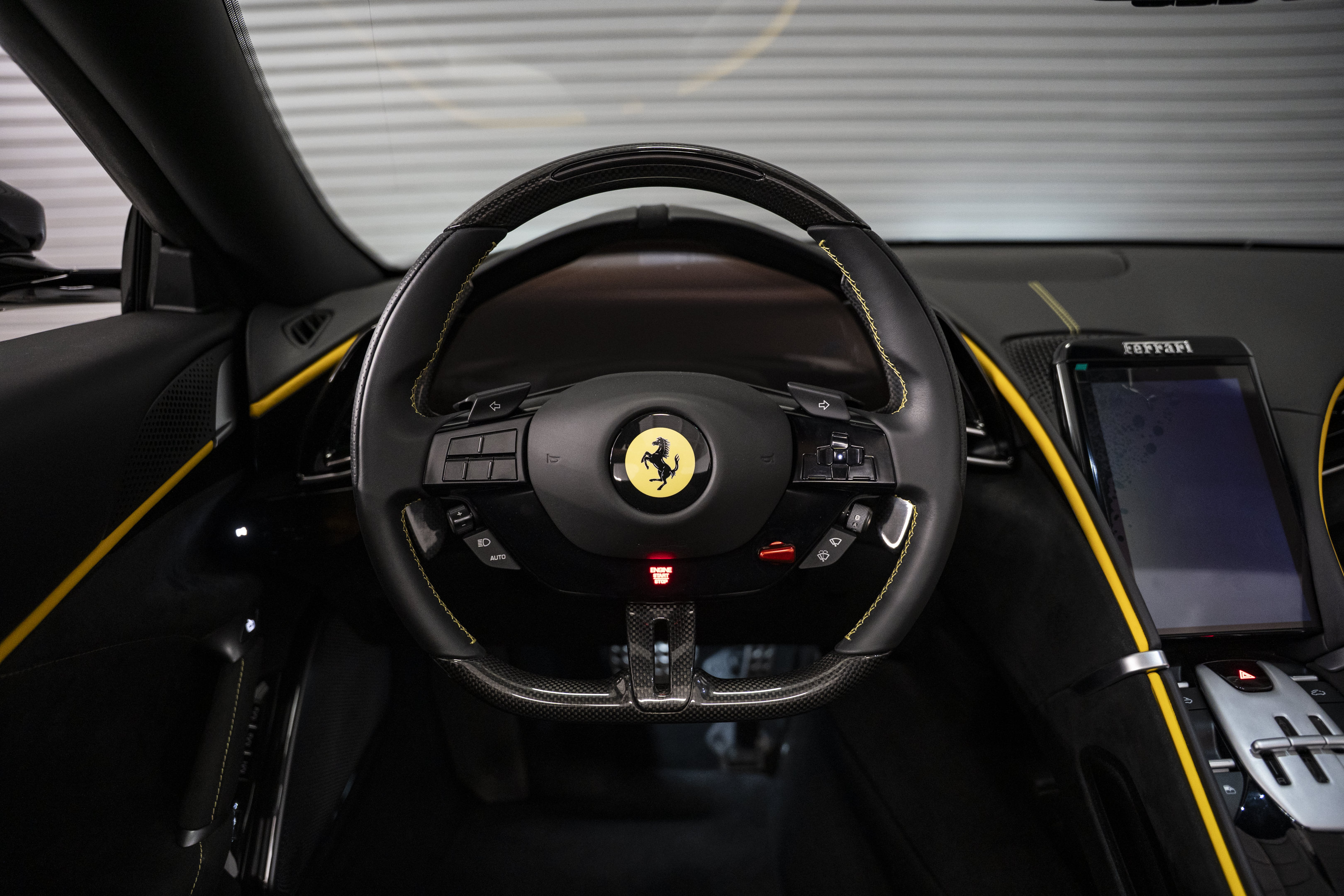 Used 2026 Ferrari Roma Spider RWD image 34