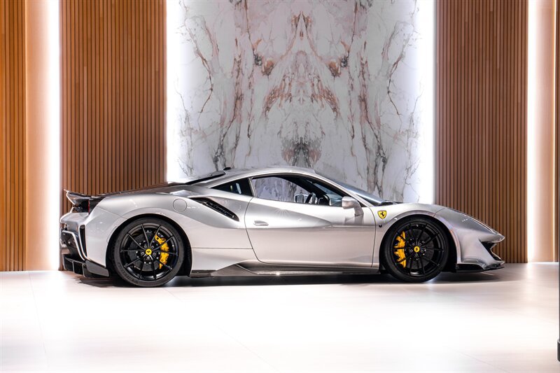 Used 2020 Ferrari 488 Pista Coupe RWD image 5