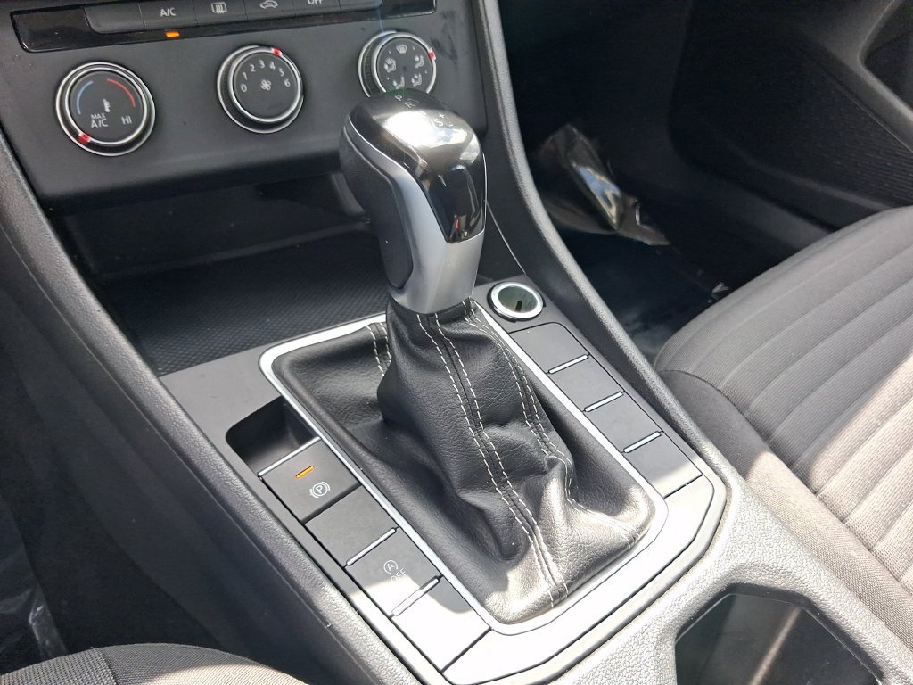Certified 2024 Volkswagen Jetta S FWD image 16