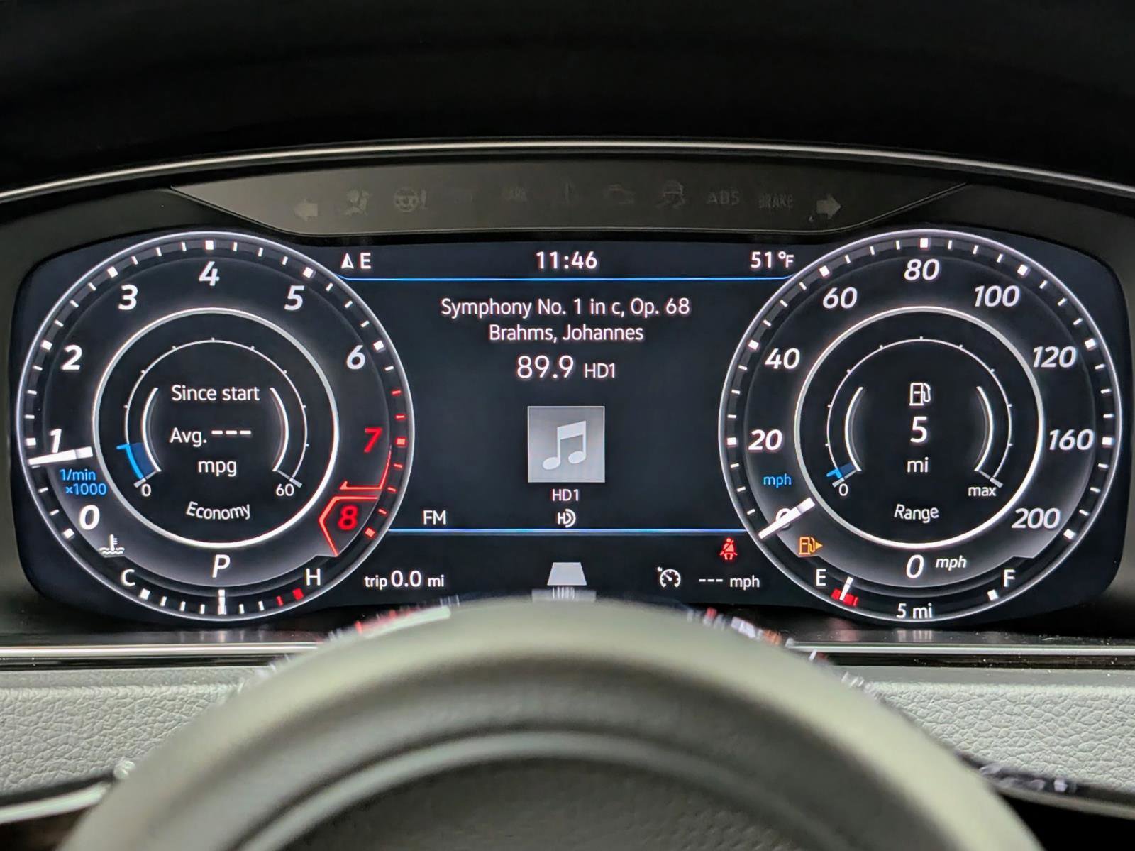 Used 2019 Volkswagen Golf 4-Door image 32