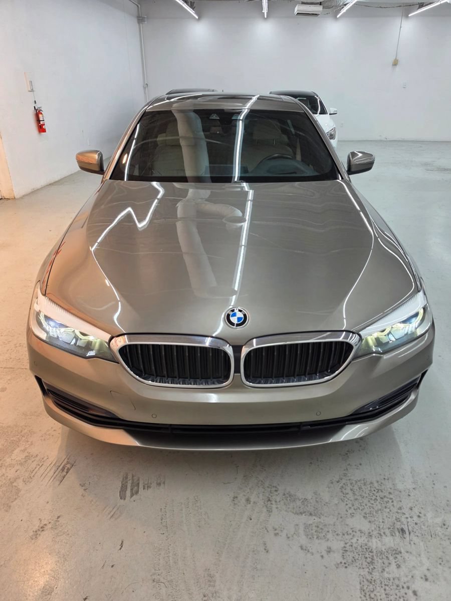 Used 2018 BMW 540i RWD image 16