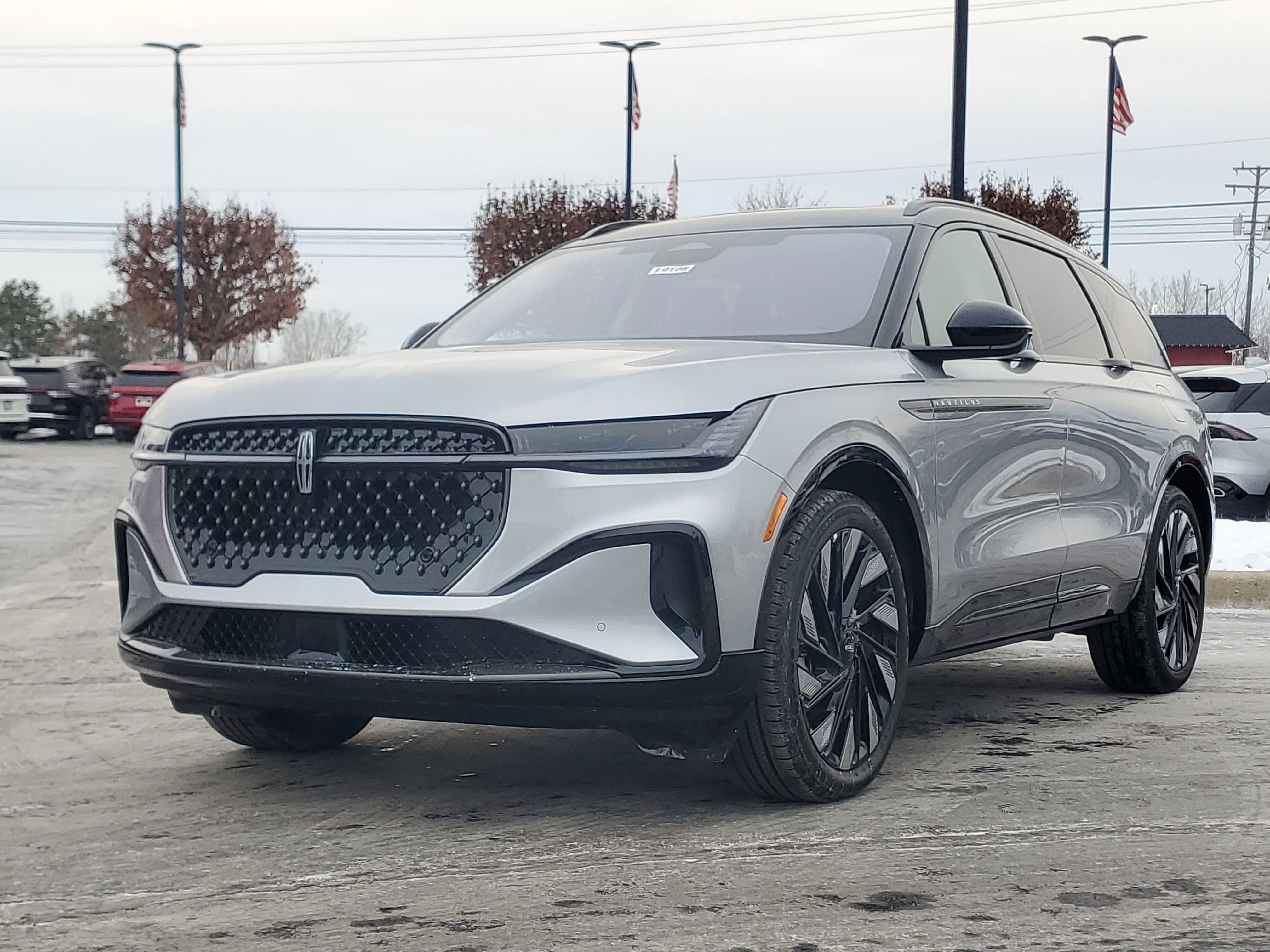 New 2026 Lincoln Nautilus Reserve w/ Jet Appearance Package image 2