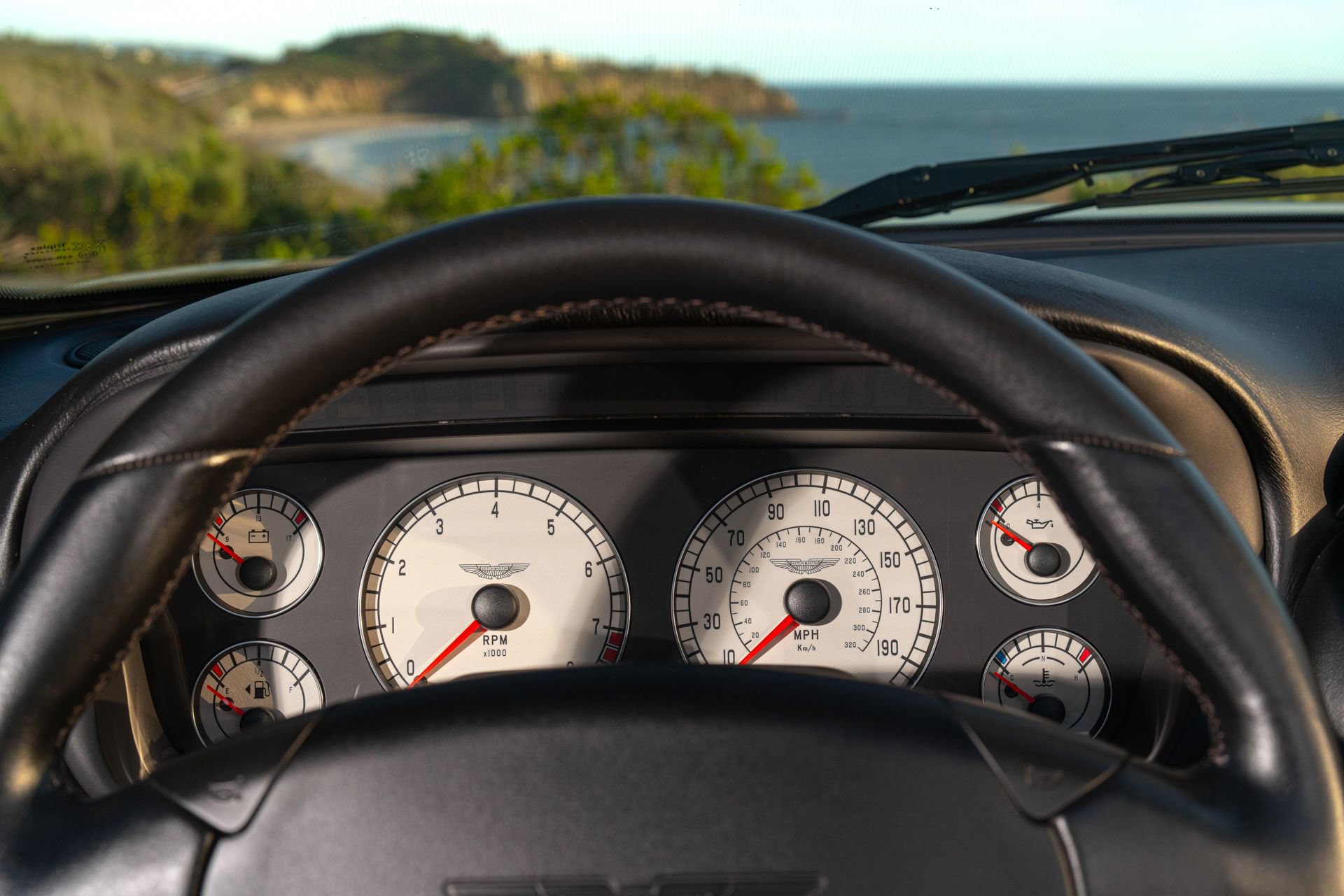 Used 2003 Aston Martin DB7 Vantage RWD image 14
