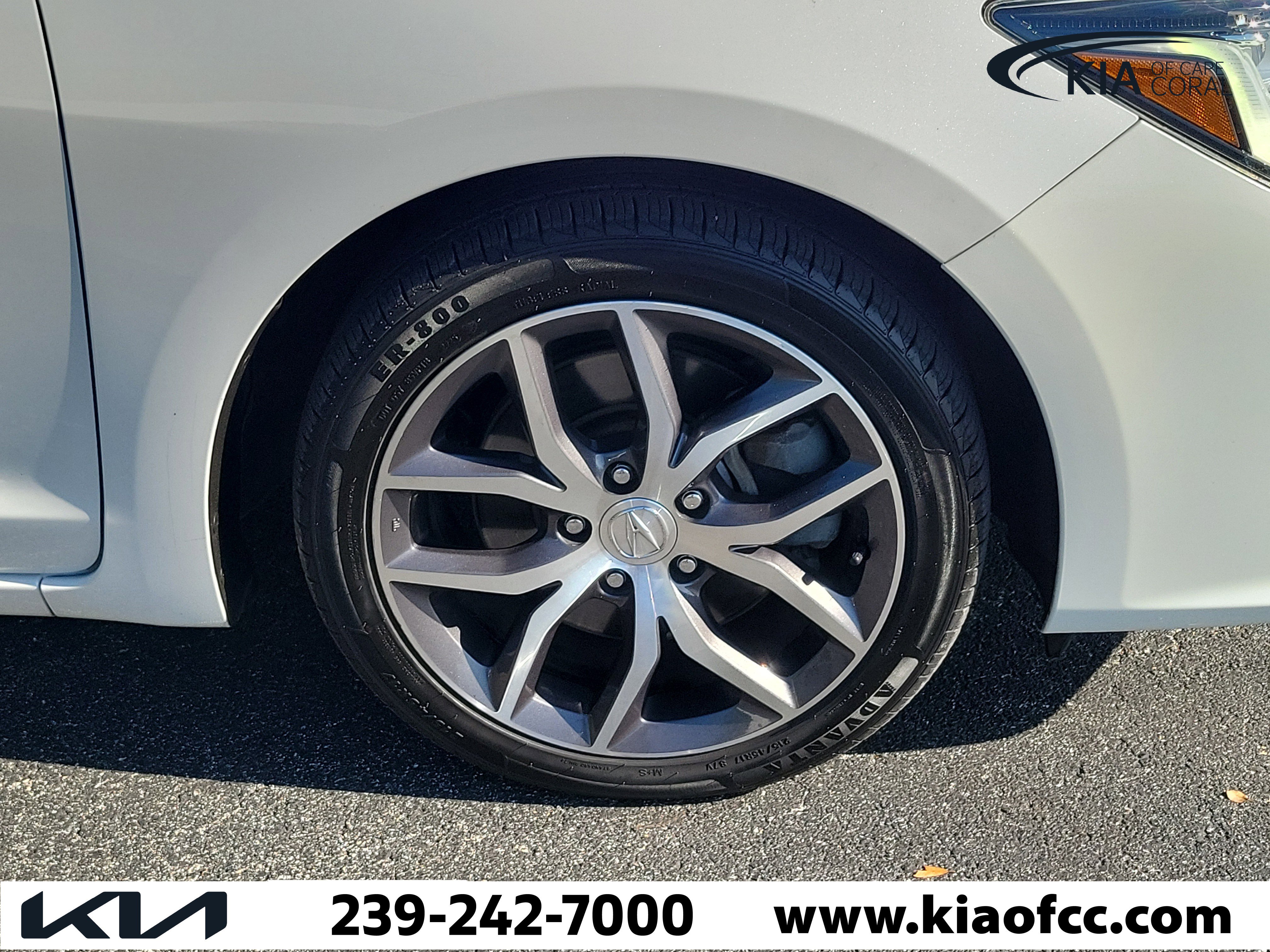 Used 2019 Acura ILX FWD image 7