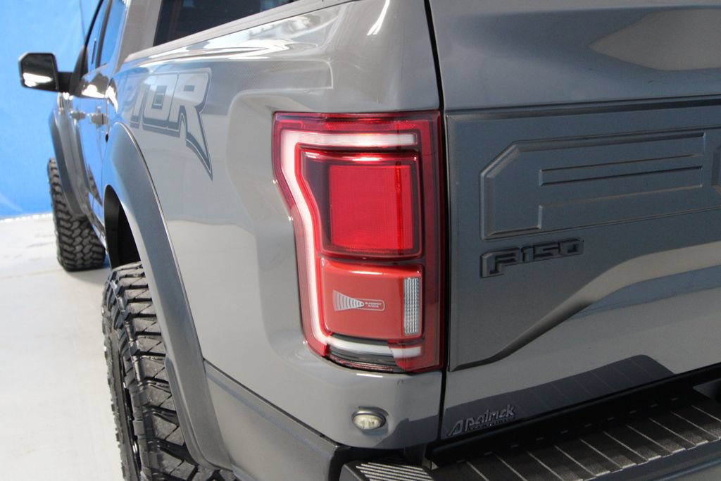 Used 2018 Ford F150 Raptor w/ Equipment Group 802A Luxury AWD/4WD image 40