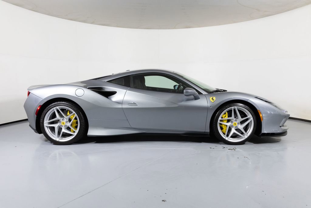 Used 2021 Ferrari F8 Tributo image 19