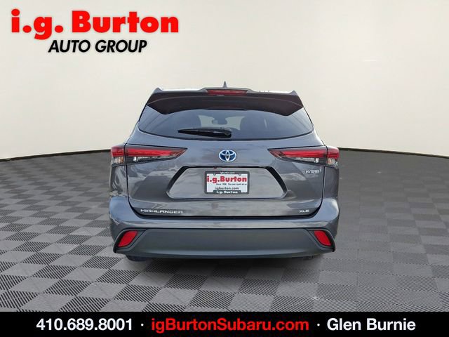 Used 2024 Toyota Highlander XLE image 5