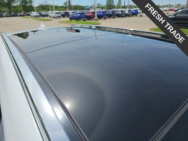 Used 2018 Kia Sorento SX image 5