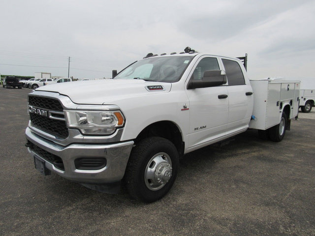 Used 2022 RAM 3500 Tradesman w/ Chrome Appearance Group AWD/4WD image 7