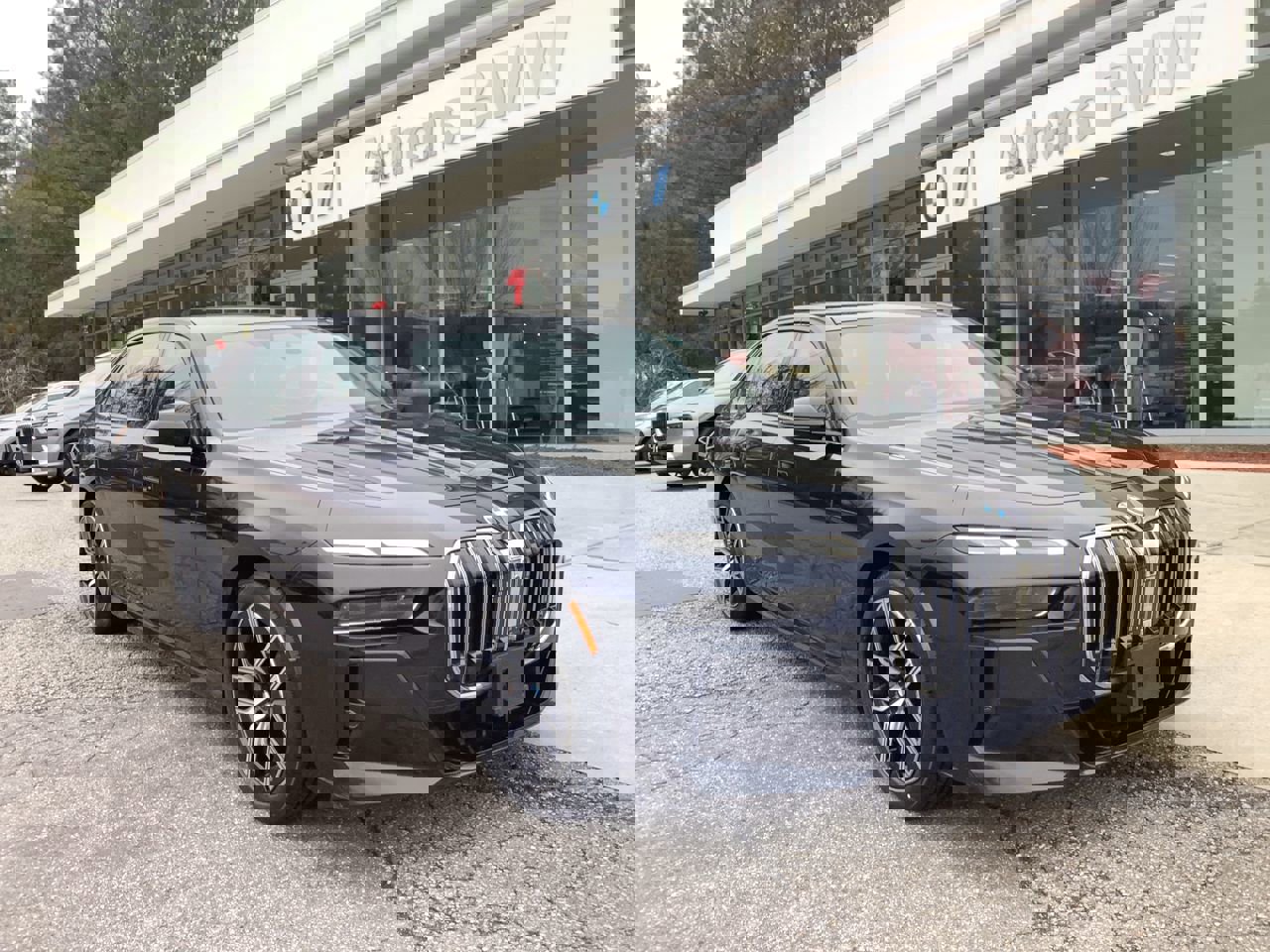 Certified 2023 BMW 740i image 1