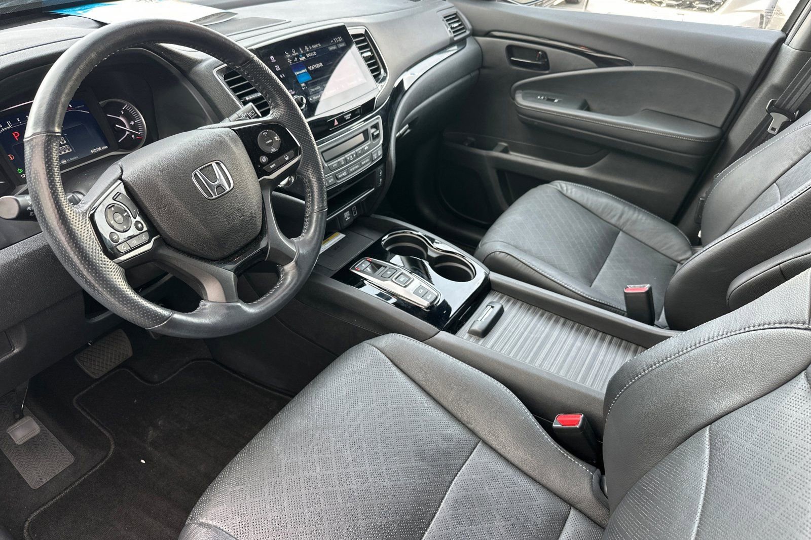 Used 2022 Honda Passport Elite image 9
