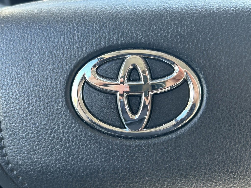 Used 2022 Toyota Tundra Limited image 43