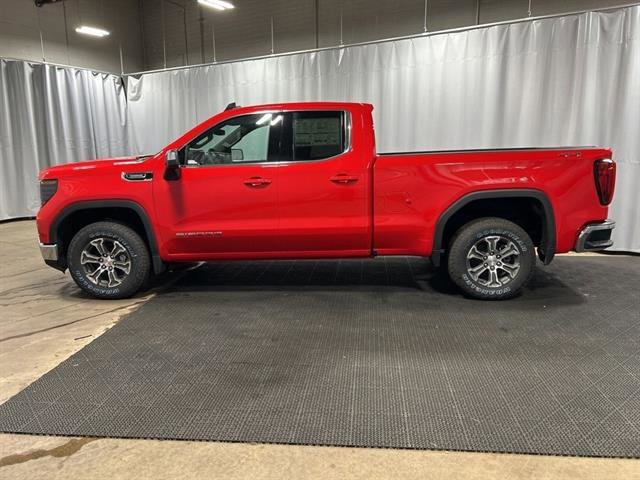 New 2025 GMC Sierra 1500 SLE w/ Preferred Package image 7