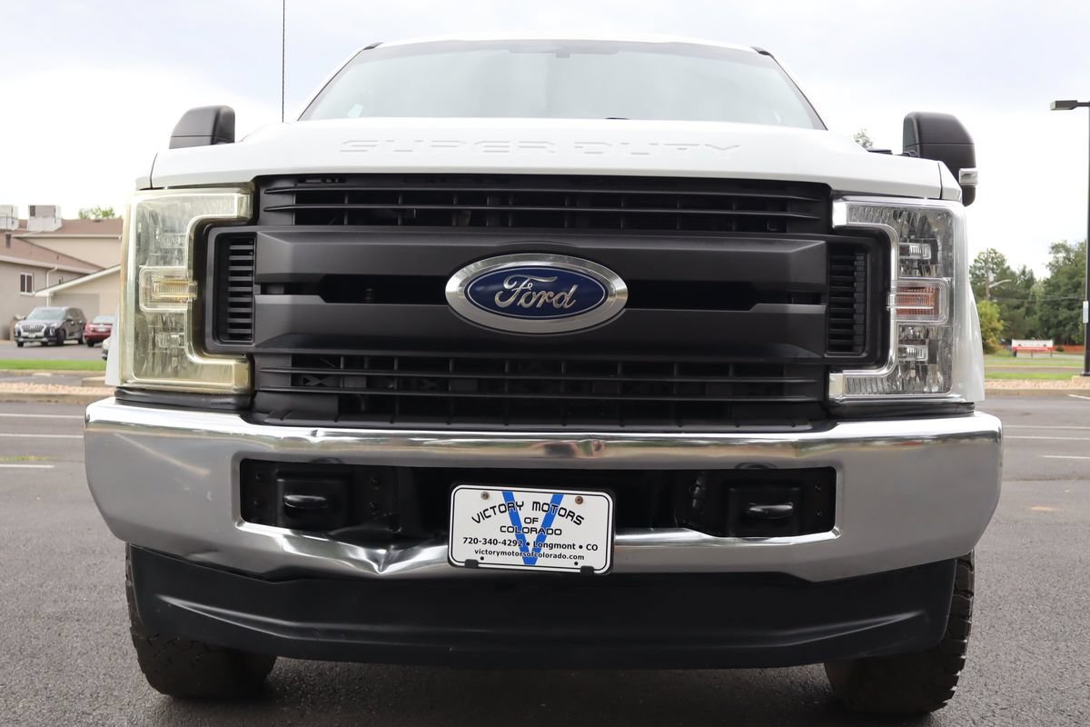 Used 2018 Ford F250 XL w/ Power Equipment Group AWD/4WD image 13