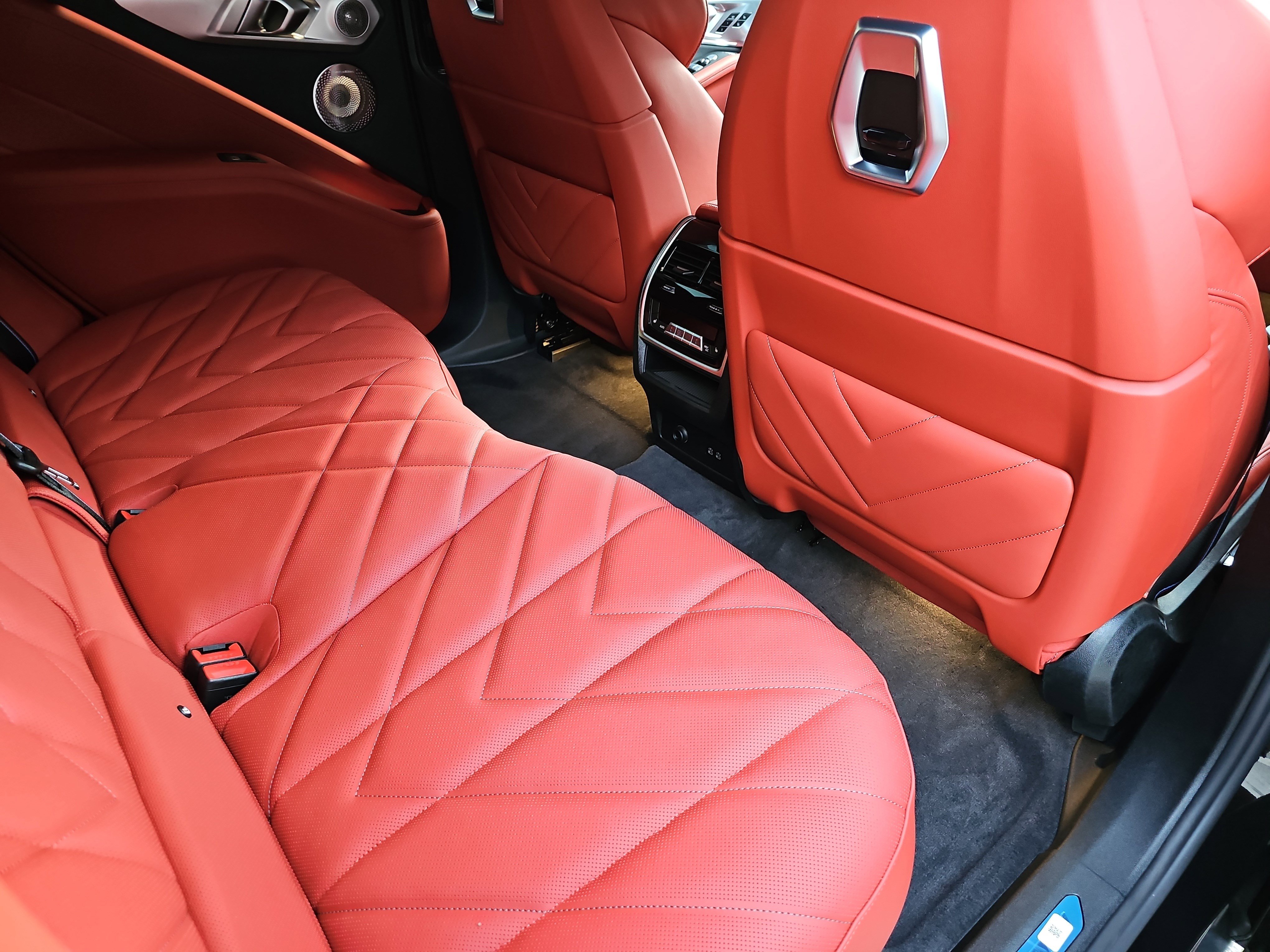 New 2026 BMW XM Label Red image 11