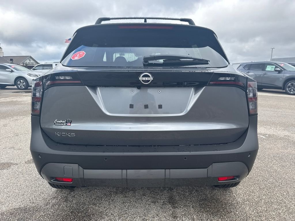 New 2026 Nissan Kicks SV w/ SV Premium Package image 4