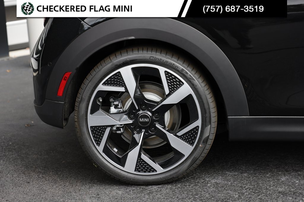 New 2025 MINI Cooper S image 7