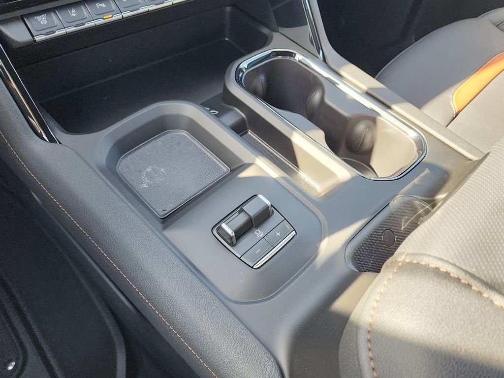 New 2026 GMC Sierra 2500 AT4 w/ AT4 Premium Plus Package image 31