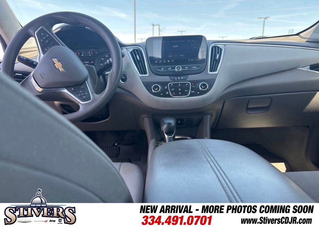 Used 2021 Chevrolet Malibu LT image 13
