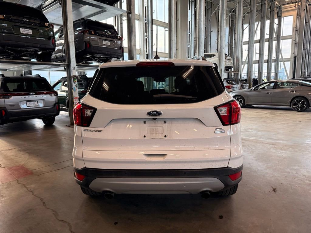 Used 2019 Ford Escape SEL AWD/4WD image 4