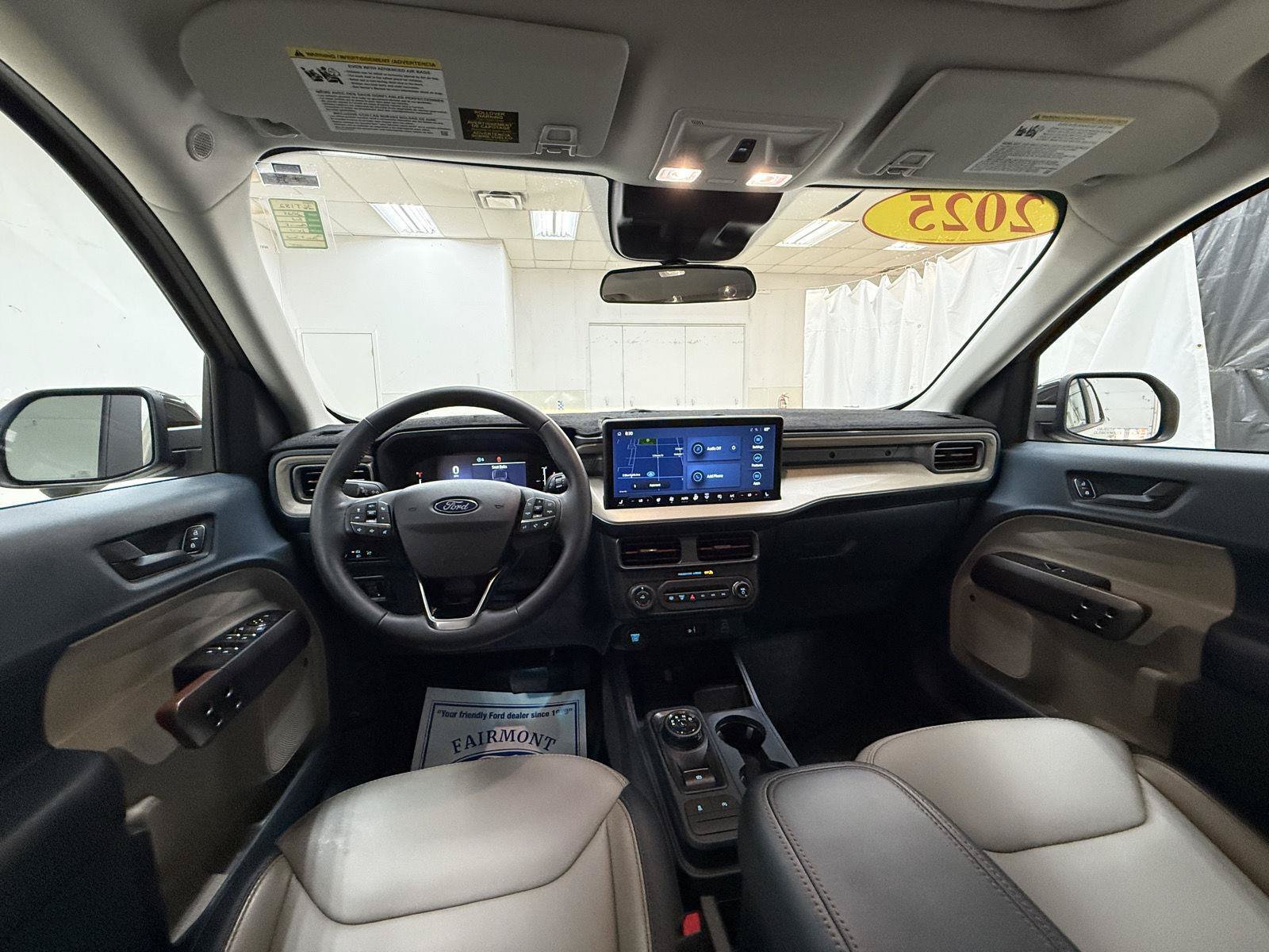 Used 2025 Ford Maverick Lariat w/ 4K Tow Package AWD/4WD image 4