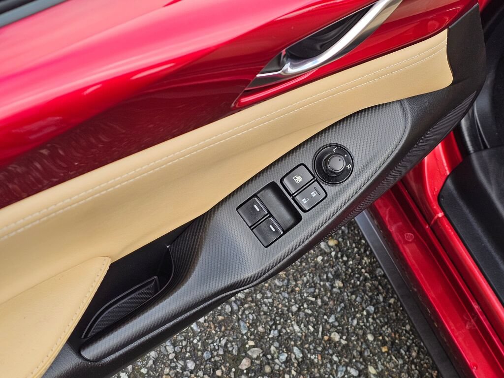 Used 2019 MAZDA MX-5 Miata RF Grand Touring w/ GT-S Package RWD image 31